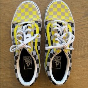 BRAND NEW CHECKERED VANS